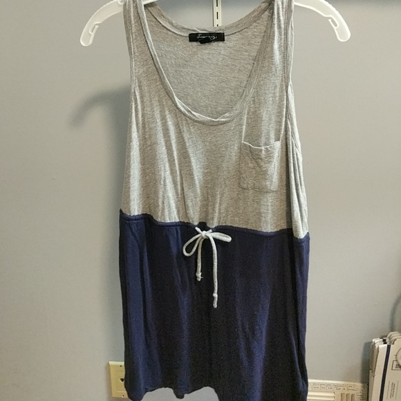 Drawstring dress - Picture 2 of 5